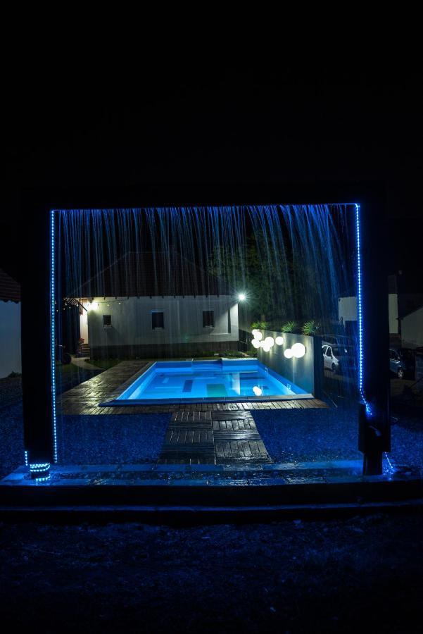 Maison d'hôtes Skriveni Raj à Gornji Milanovac Extérieur photo